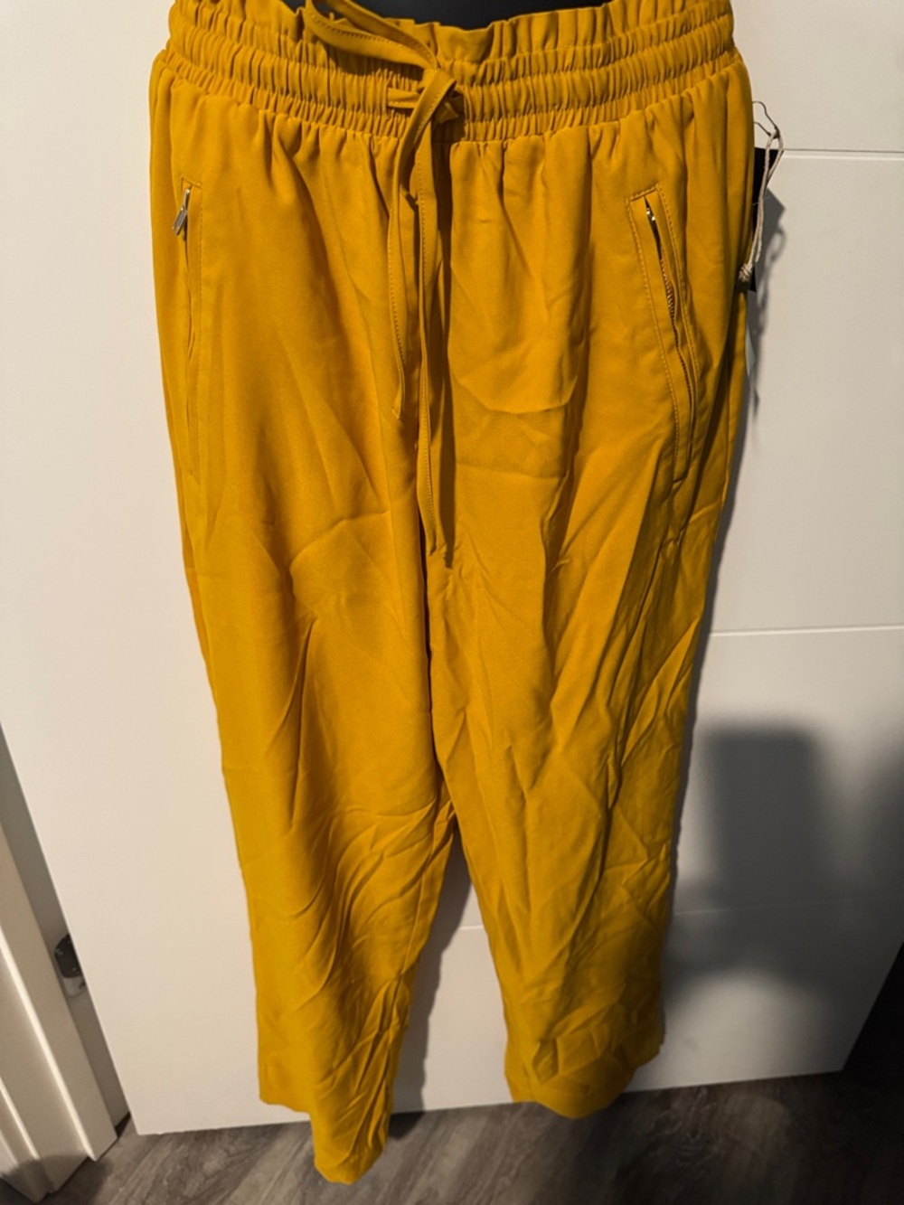 Forever 21 Men's Drawstring Joggers in Mustard Yellow
